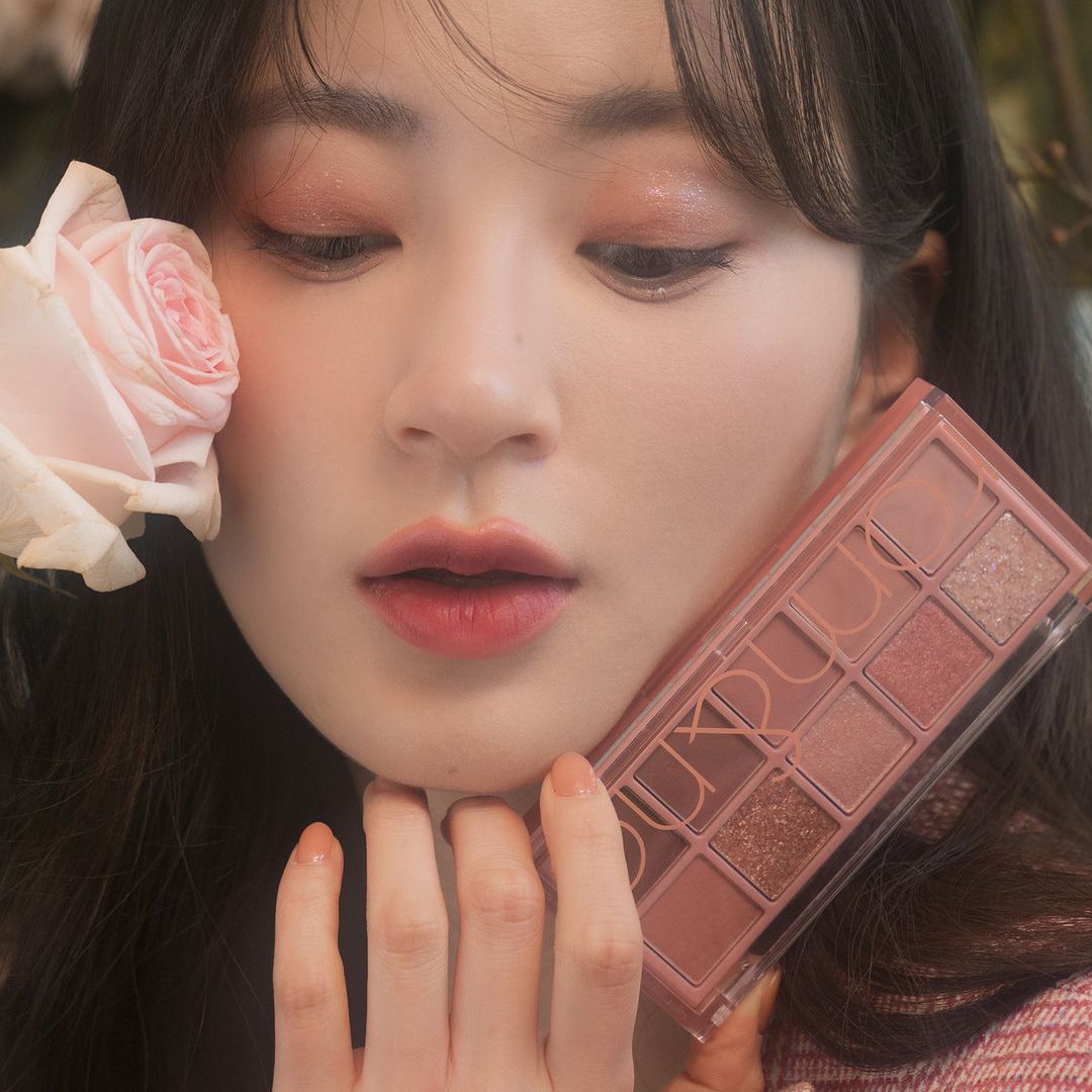 rom&amp;nd Better Than Palette Secret Garden 03.Rosebud Garden